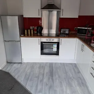https://the-elms-close-to-city-centre.cardiffhotelswales.com
