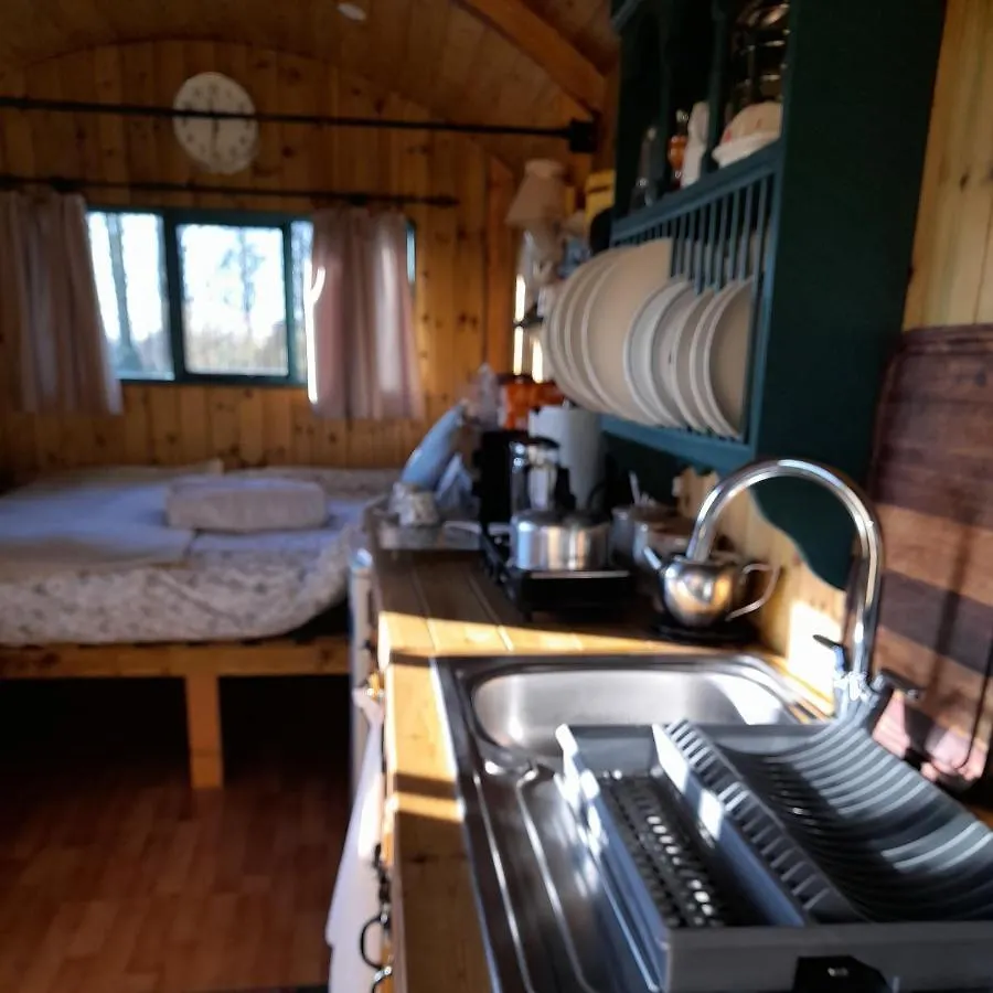 Luksustelt Lower Haven Shepherds Hut Bath